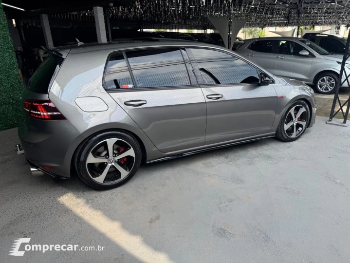 Golf GTi 2.0 TSI 220cv Aut.