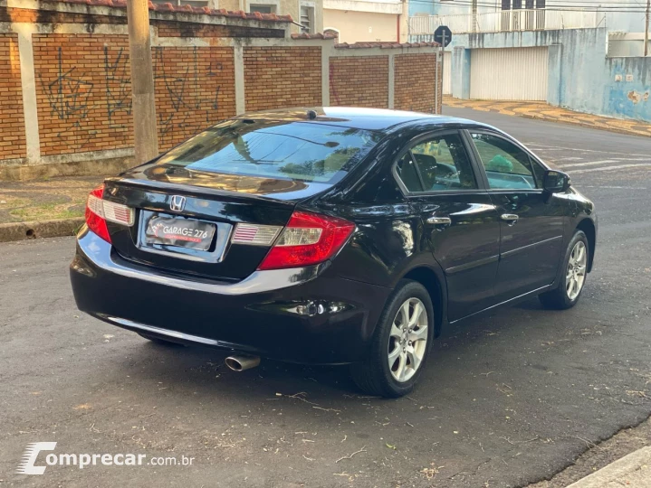 Civic Sedan EXS 1.8/1.8 Flex 16V Aut. 4p