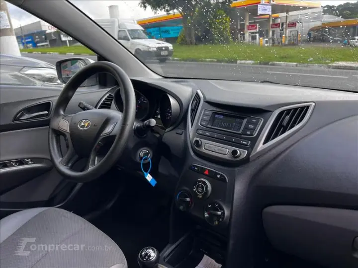 HB20S 1.0 Comfort Plus 12V