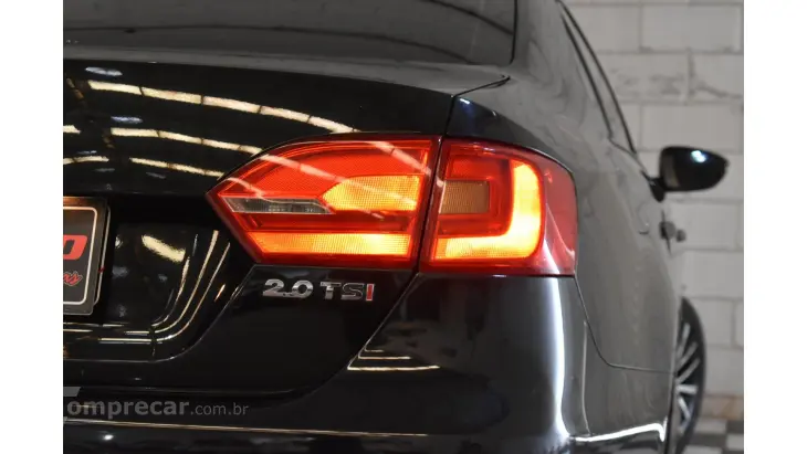 JETTA - 2.0 COMFORTLINE 4P MANUAL