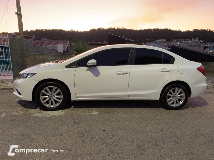 CIVIC 2.0 LXR 16V
