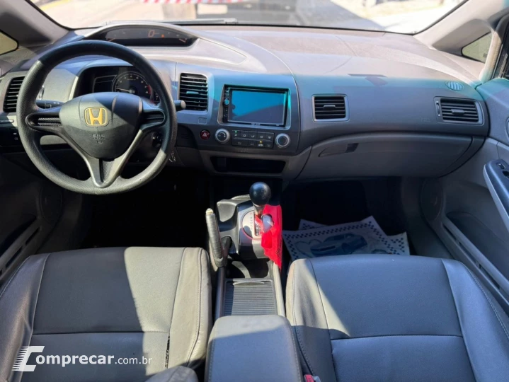 Civic Sedan LXS 1.8/1.8 Flex 16V Aut. 4p