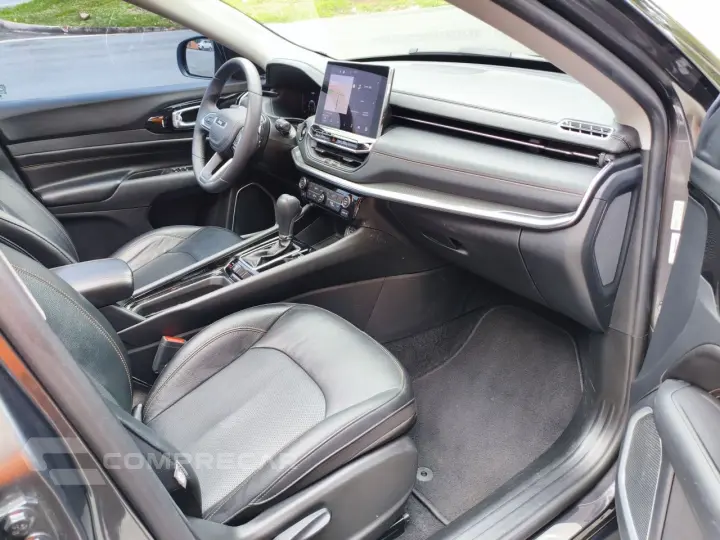 Compass 1.3 16V 4P FLEX LIMITED T270 TURBO AUTOMÁTICO