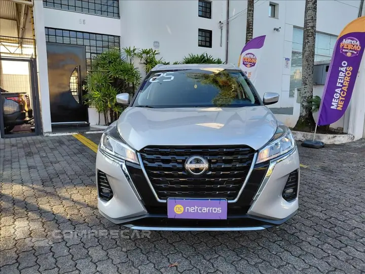 KICKS PLAY 1.6 16V FLEXSTART SENSE XTRONIC