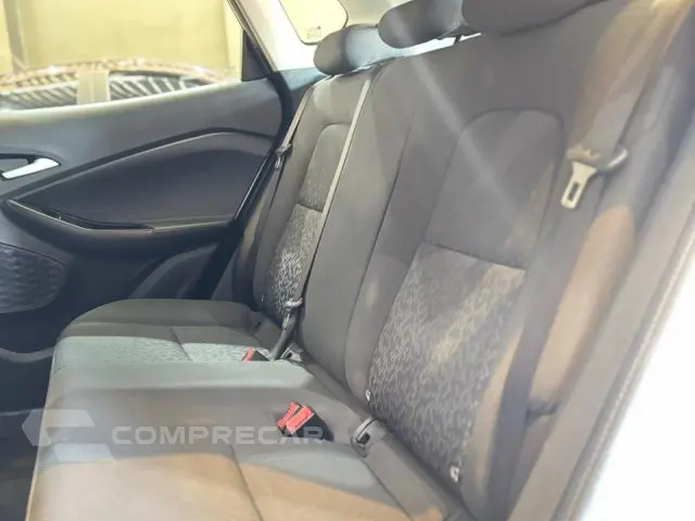 TRACKER - 1.0 TURBO AUTOMÁTICO