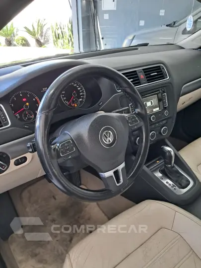 JETTA Highline 2.0 TSI 16V 4p Tiptronic