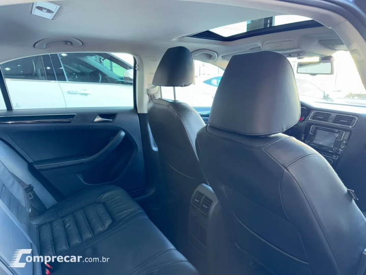 JETTA 2.0 TSI Highline 211cv