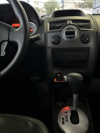 MEGANE 2.0 Dynamique Grand Tour 16V