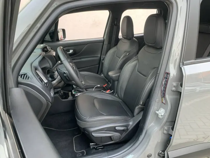 Renegade S T270 1.3 TB 4x4 Flex Aut.