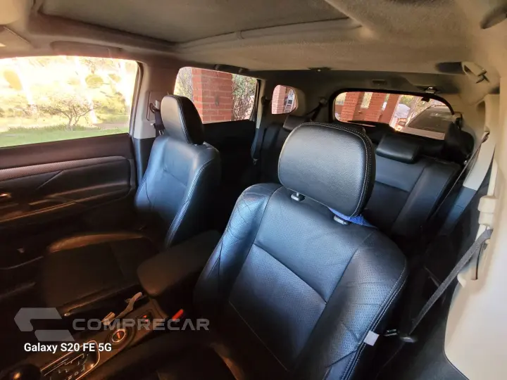 OUTLANDER 3.0 GT 4X4 V6 24V