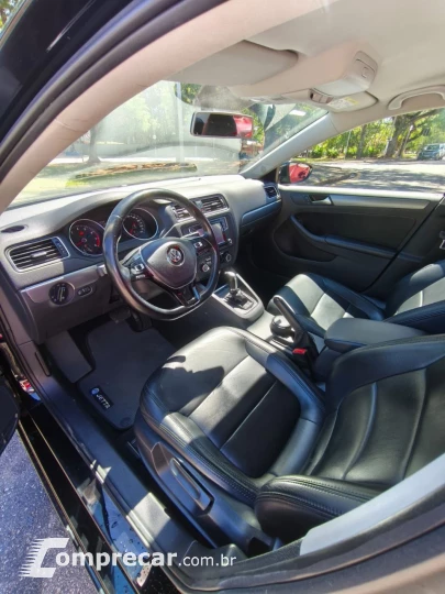 Jetta 1.4 16V 4P TSI CONFORTLINE AUTOMÁTICO