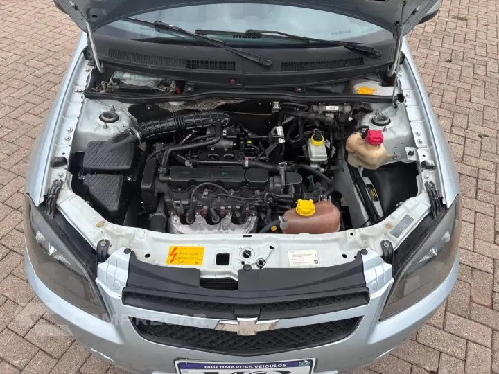 CELTA 1.0 MPFI Life 8V