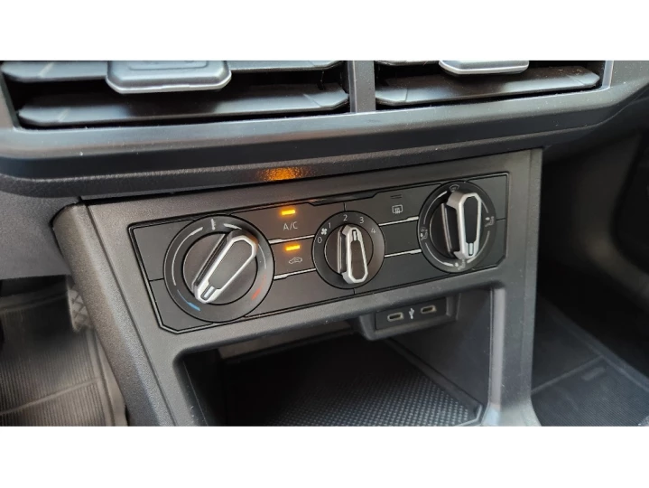 POLO 1.0 MPI TRACK MANUAL