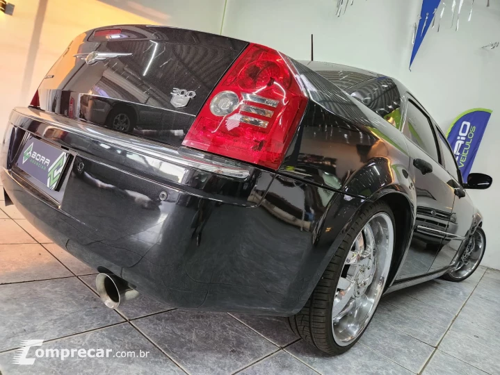 300C V6