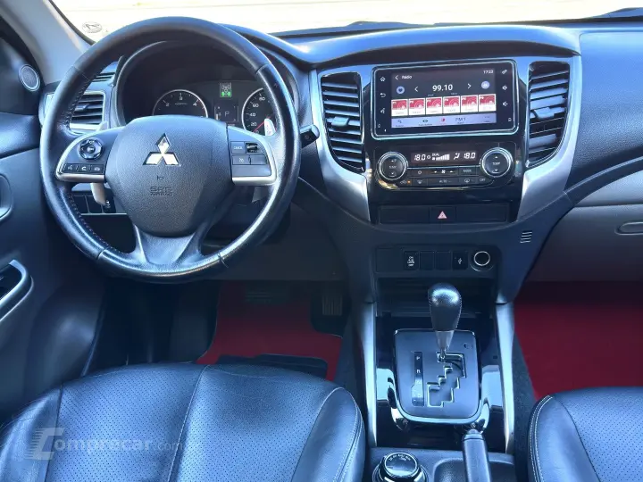 L200 TRITON 2.4 16V TURBO DIESEL SPORT HPE TOP CD 4P 4X4 AUT