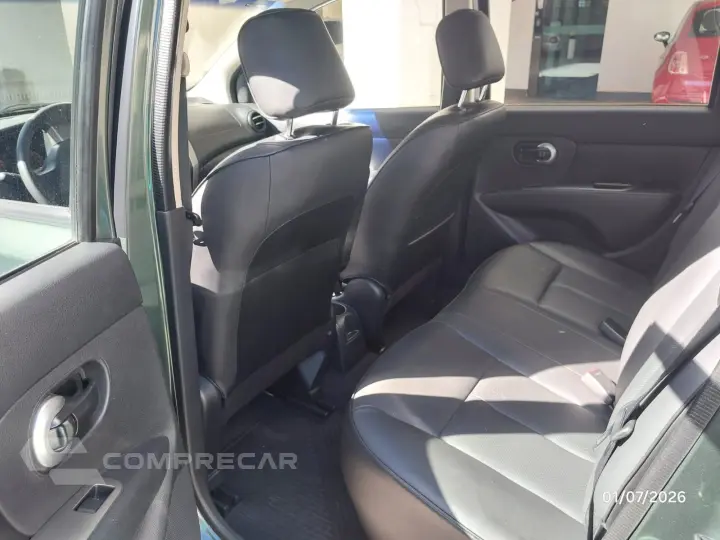 LIVINA 1.6 S 16V