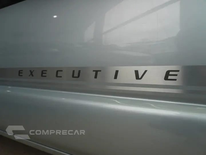 S10 2.4 MPFI EXECUTIVE 4X2 CD 8V FLEX 4P MANUAL