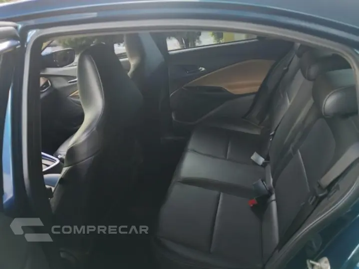 ONIX PLUS PREMIER 1.0 TURBO AUTOMÁTICO