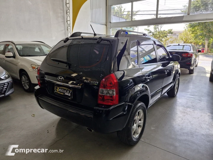 TUCSON 2.0 MPFI GLS 16V 143CV 2WD GASOLINA 4P AUTOMÁTICO