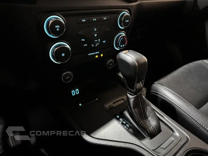RANGER 2.2 BLACK 4X2 CD 16V DIESEL 4P AUTOMÁTICO
