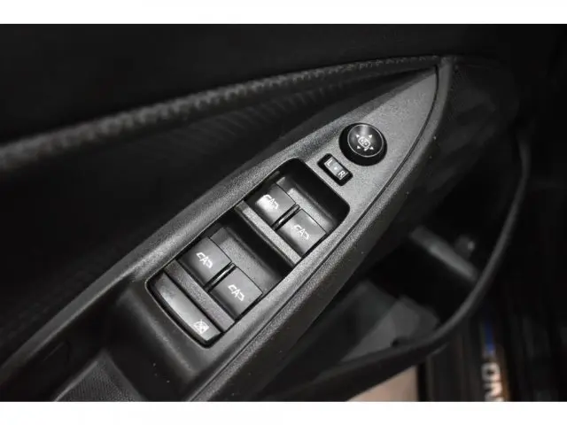 ONIX - 1.0 TURBO PLUS PREMIER AUTOMÁTICO