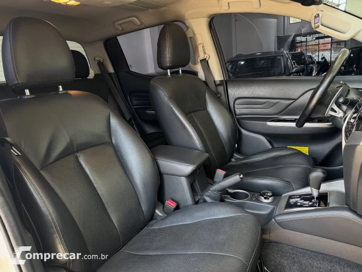 L200 TRITON 2.4 16V Turbo Sport Hpe-s CD 4X4