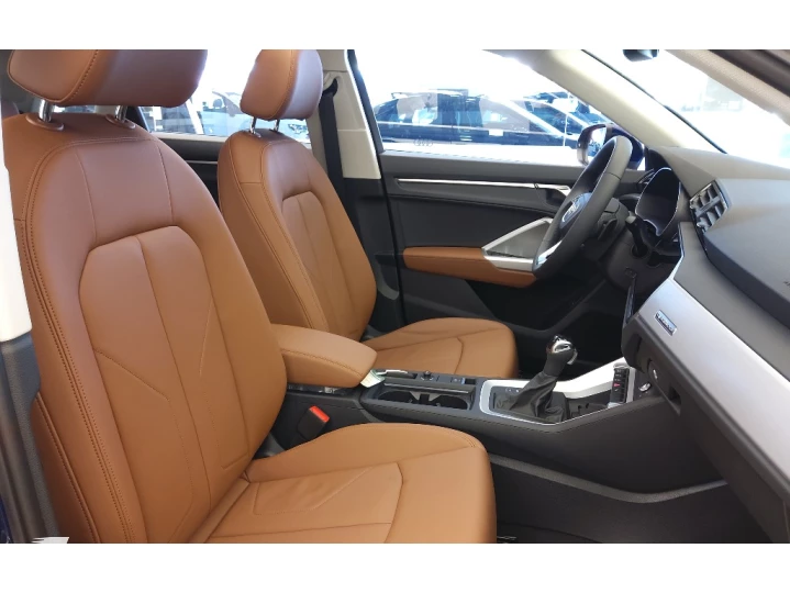 Q3 2.0 40 TFSI GASOLINA PERFORMANCE QUATTRO TIPTRONIC