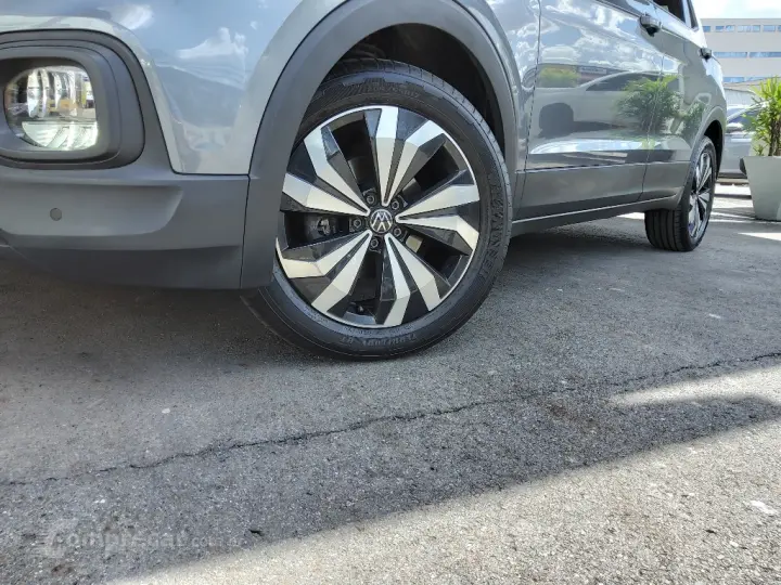 TAOS 1.4 250 TSI TOTAL FLEX HIGHLINE AUTOMÁTICO