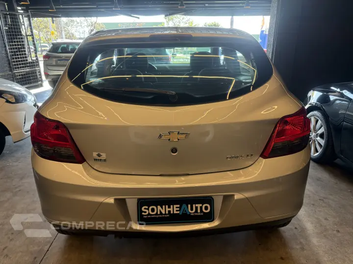 ONIX 1.4 MPFI LTZ  Automático
