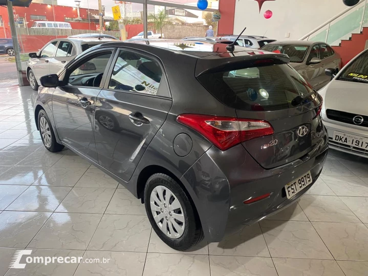HB20 1.6 Comfort Plus 16V