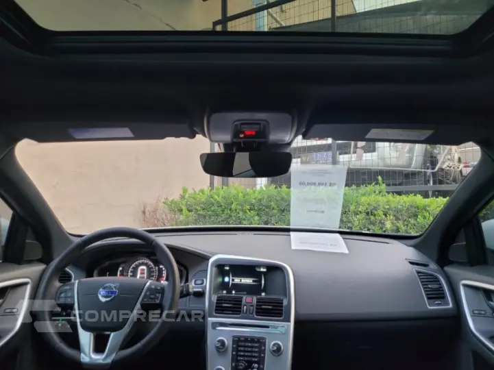 XC60 2.4 D5 Momentum AWD