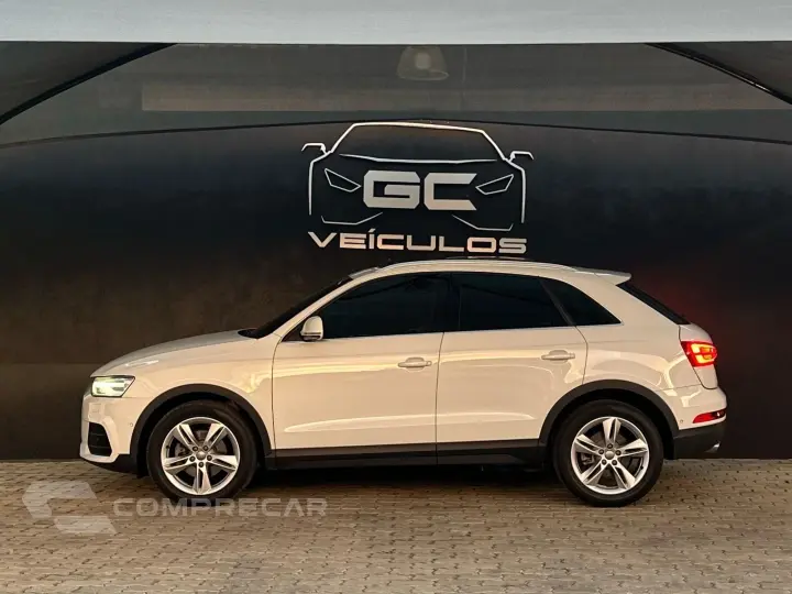 Q3 1.4 TFSI FLEX PRESTIGE PLUS S TRONIC