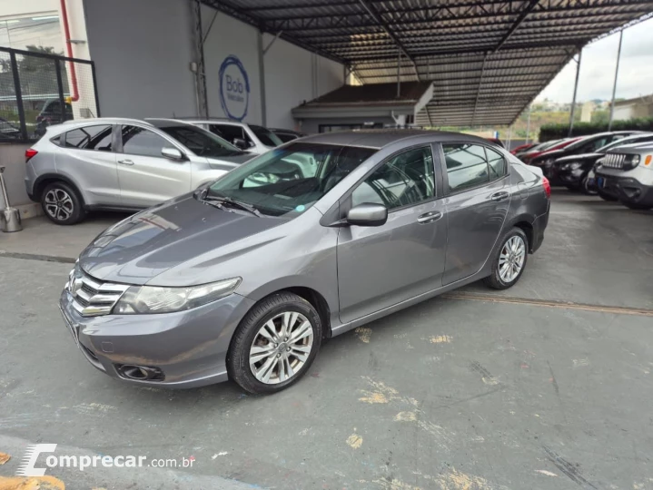 CITY Sedan LX 1.5 Flex 16V 4p Aut.