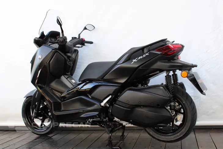 YAMAHA XMAX 250 CONNECTED ABS