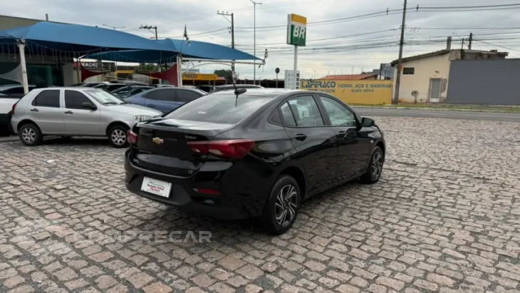 ONIX 1.0 Turbo Plus LT