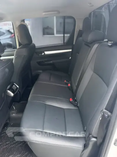 HILUX 2.8 D-4d Turbo CD SRX 4X4