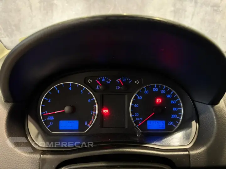 Polo Hatch 1.6 4P FLEX