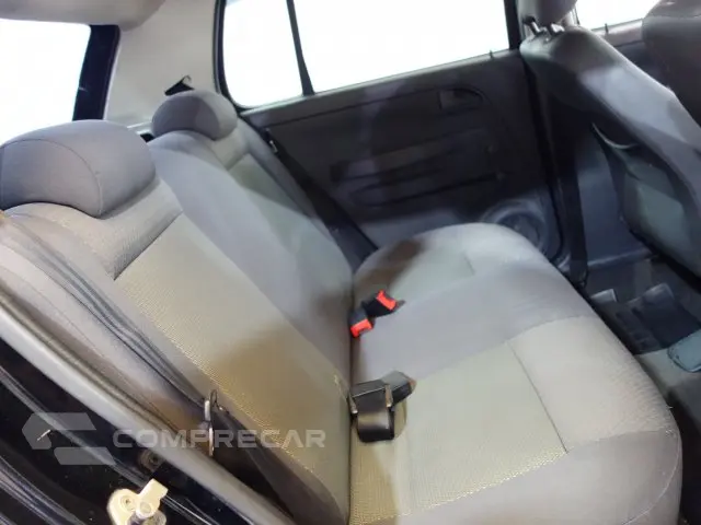 FOX - 1.0 MI 8V 4P MANUAL