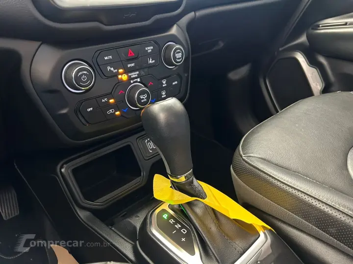 Renegade Long. T270 1.3 TB 4x2 Flex Aut.