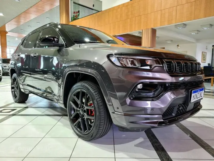 COMPASS BLACK HURRICANE 2.0 4x4 TB AUT