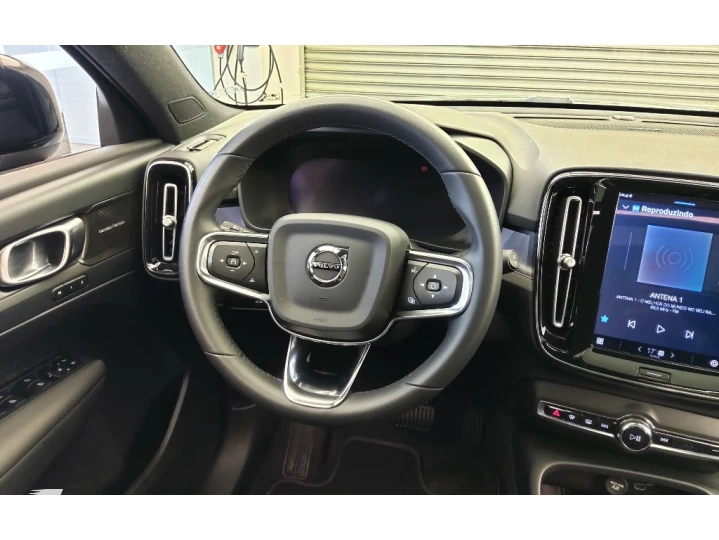 XC40 P6 RECHARGE ELECTRIC PLUS AWD