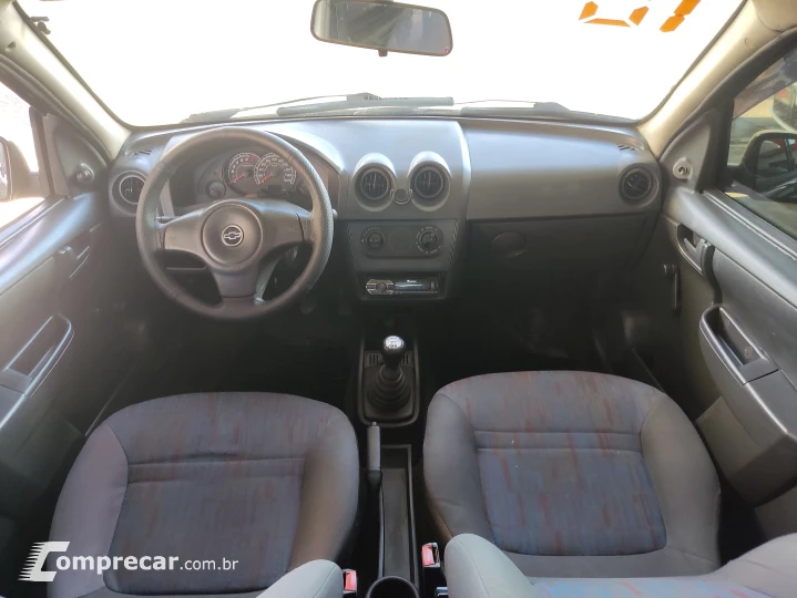 CELTA 1.0 MPFI Life 8V