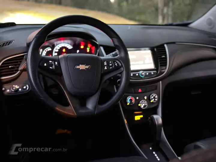 TRACKER 1.4 16V Turbo LT