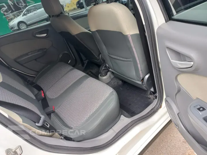 GRAND SIENA 1.6 MPI Essence 16V