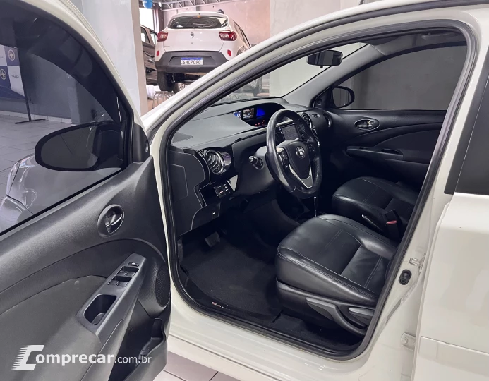 ETIOS 1.5 Platinum Sedan 16V