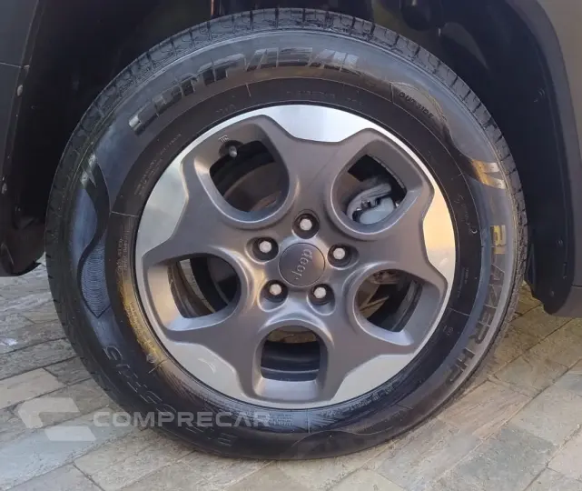 RENEGADE SPORT 1.8 AUT.