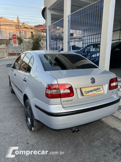 POLO SEDAN 1.6 8V
