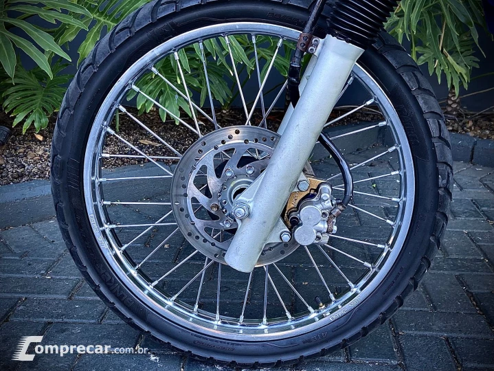 XTZ 250 LANDER