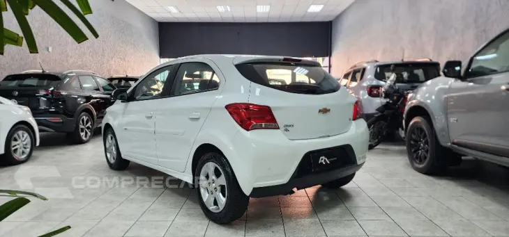 ONIX HATCH LT 1.4 8V FlexPower 5p Mec.