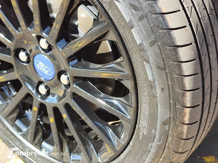 FIESTA 1.6 TITANIUM HATCH 16V FLEX 4P MANUAL